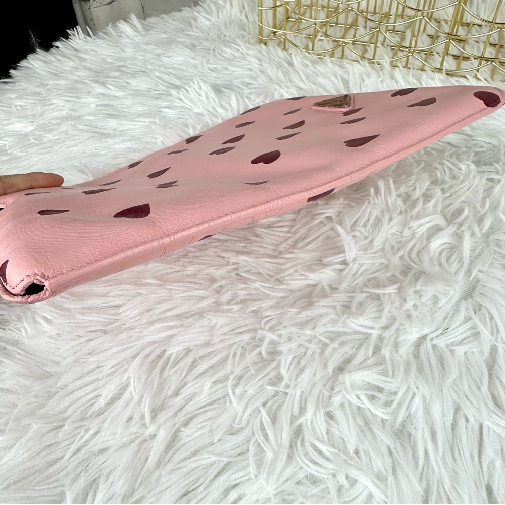Prada Ipad case cover - Picture 9 of 11
